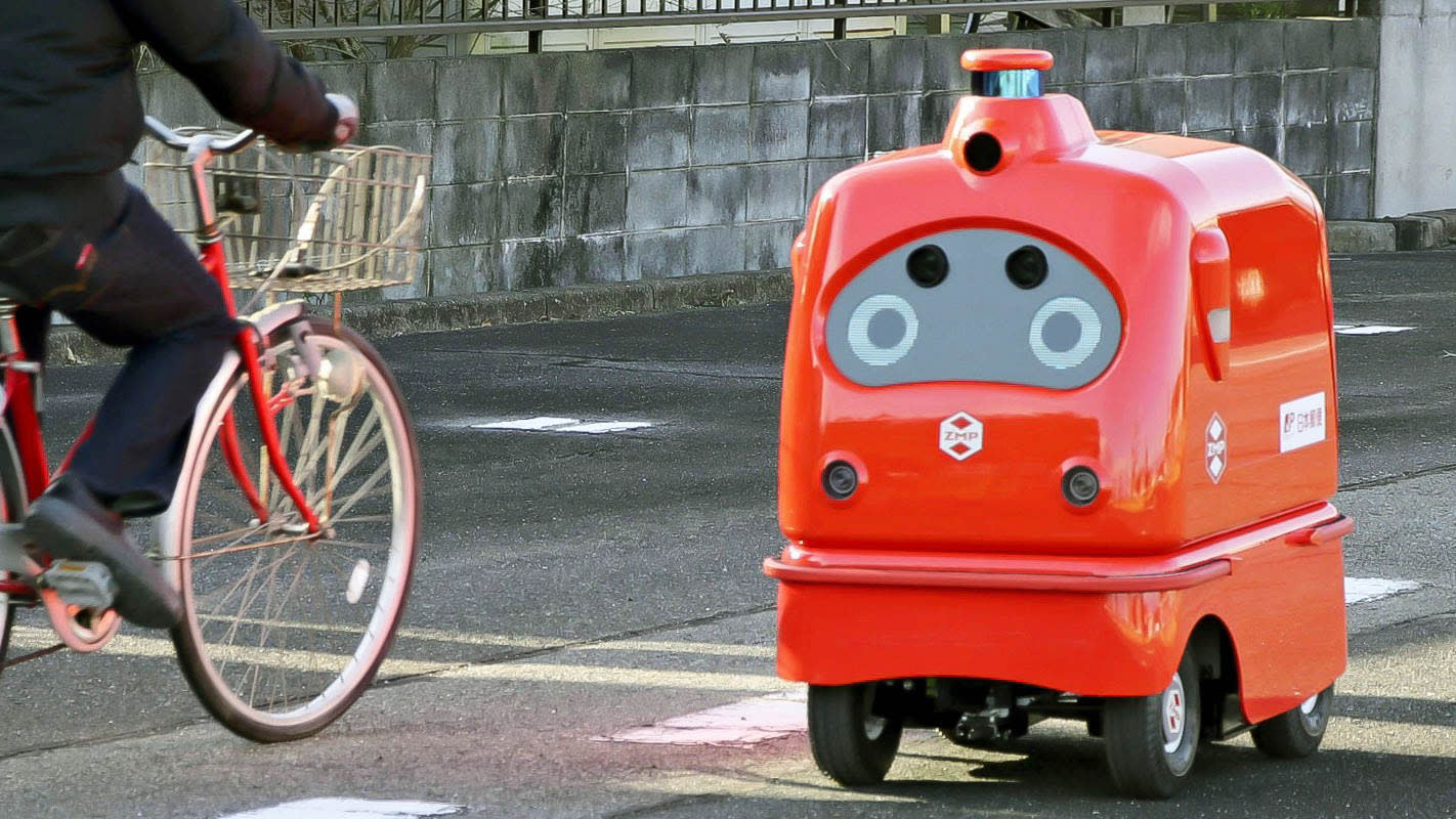 ญี่ปุ่นทดสอบหุ่นยนต์ส่งของบนถนนสาธารณะ