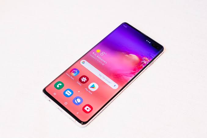 การอัพเดต Samsung Galaxy S10 แนะนำวิดีโอเซลฟี่แบบสโลว์โมชั่น