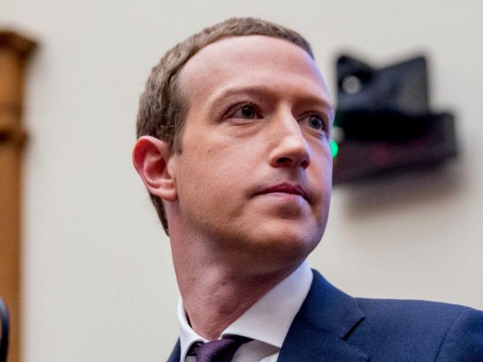 หมายเลขโทรศัพท์ของ Mark Zuckerberg ปรากฏขึ้นท่ามกลางข้อมูลที่รั่วไหลออกมาของผู้ใช้ Facebook