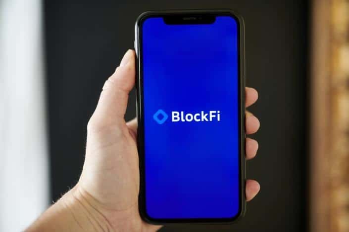 ผู้ให้กู้คริปโต BlockFi ระงับการถอนเงินในการติดต่อ FTX